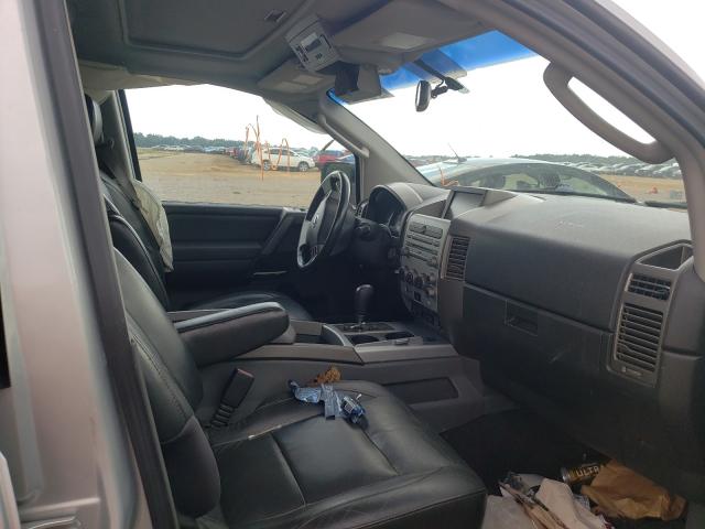 Photo 5 from auction – 2005 NISSAN ARMADA SE with VIN 5N1AA08B25N732580