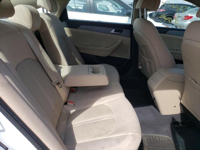 Photo 6 from auction – 2017 HYUNDAI SONATA SE with VIN 5NPE24AF4HH585609