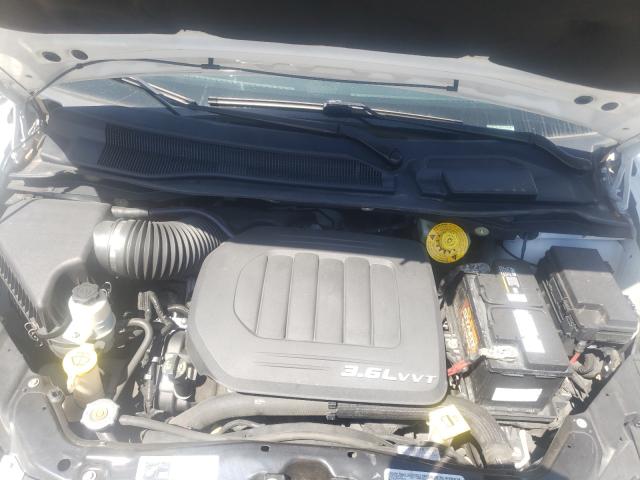Photo 7 from auction – 2014 CHRYSLER TOWN & COU with VIN 2C4RC1BG0ER269403