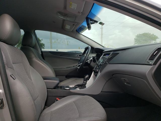 Photo 5 from auction – 2013 HYUNDAI SONATA SE with VIN 5NPEC4AC3DH592922