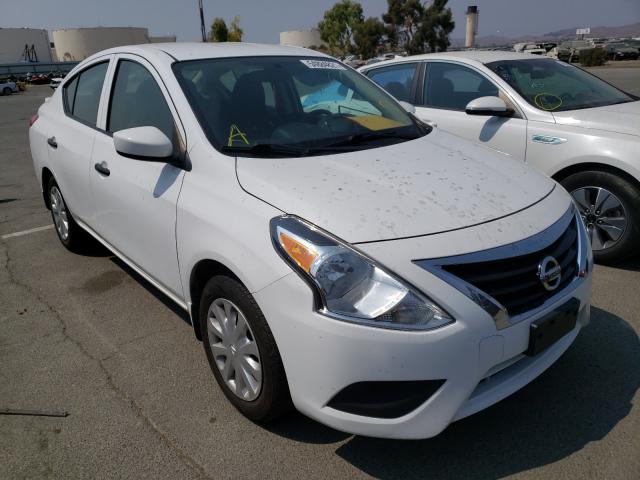 NISSAN VERSA S 2016 with VIN 3N1CN7AP1GL843062 - Photo from auction