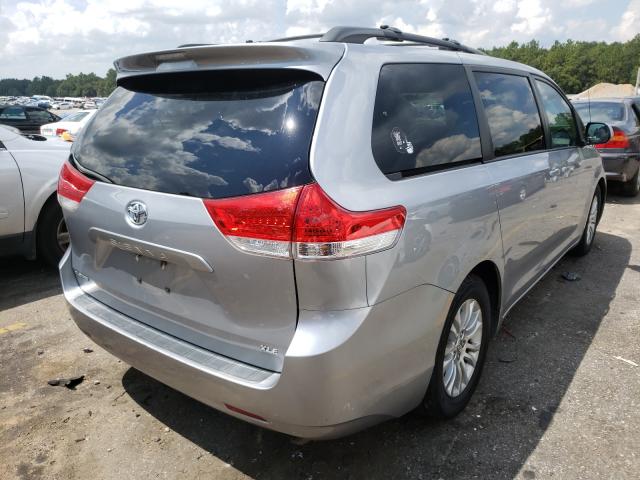 Photo 4 from auction – 2012 TOYOTA SIENNA XLE with VIN 5TDYK3DC5CS213384