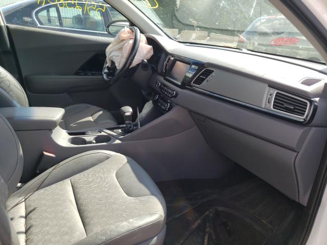 Photo 5 from auction – 2017 KIA NIRO EX with VIN KNDCC3LC3H5071672
