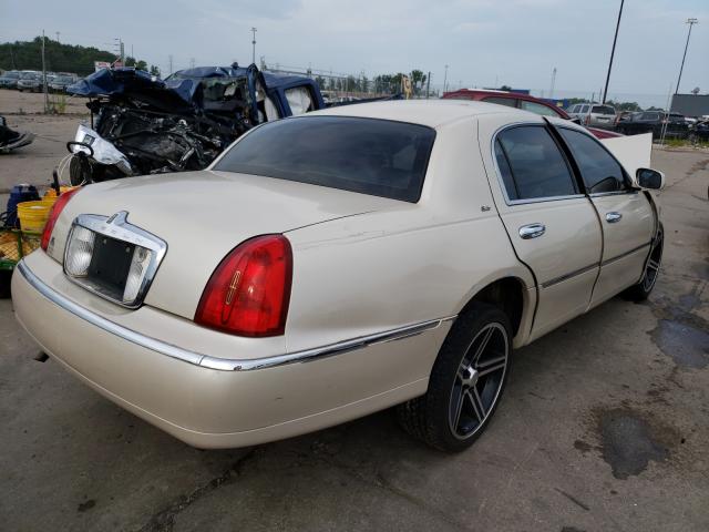 Photo 4 from auction – 2000 LINCOLN TOWN CAR C with VIN 1LNHM83W0YY783948