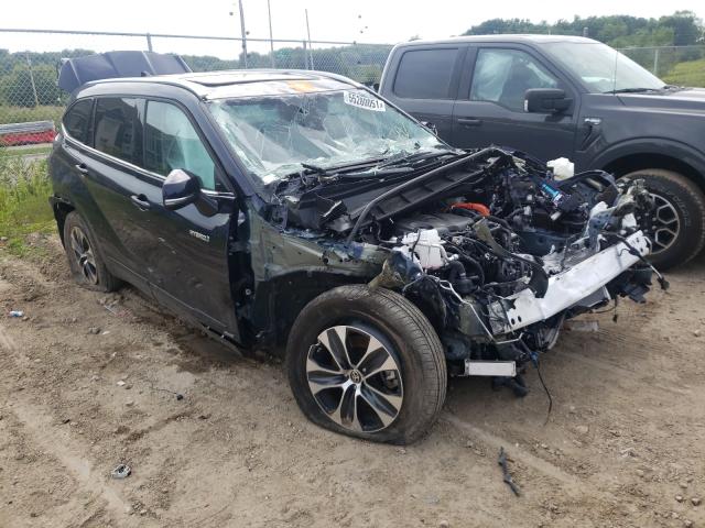 TOYOTA HIGHLANDER 2021 with VIN 5TDGBRCH3MS045175 - Photo from auction
