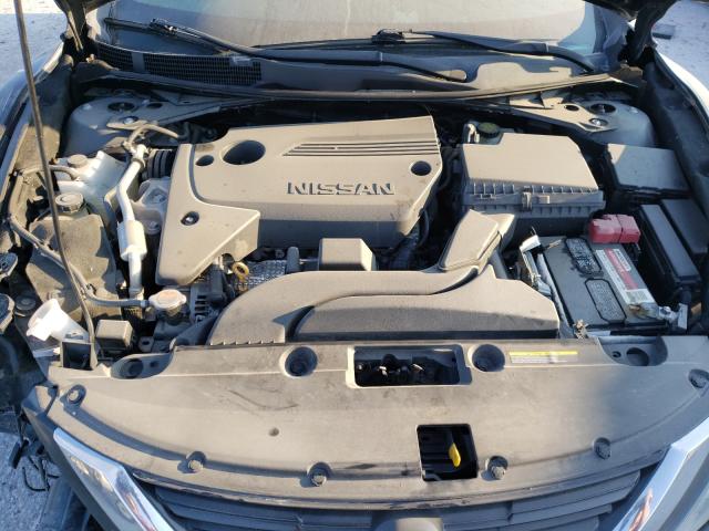 Photo 7 from auction – 2017 NISSAN ALTIMA 2.5 with VIN 1N4AL3AP3HC201190