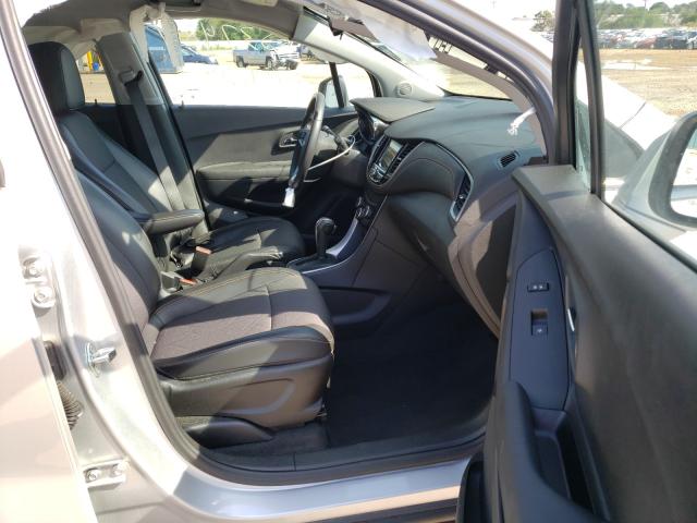 Photo 5 from auction – 2019 CHEVROLET TRAX 1LT with VIN 3GNCJLSBXKL393996