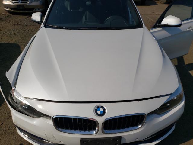 Photo 7 from auction – 2017 BMW 330 XI with VIN WBA8D9C37HA005443