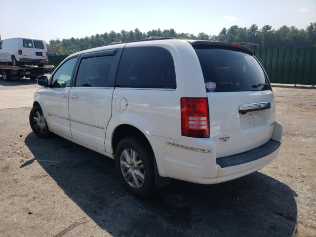 Photo 3 from auction – 2010 CHRYSLER TOWN & COU with VIN 2A4RR5DX5AR291002