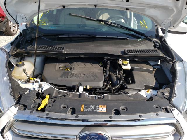 Photo 7 from auction – 2017 FORD ESCAPE SE with VIN 1FMCU0GD9HUD65609
