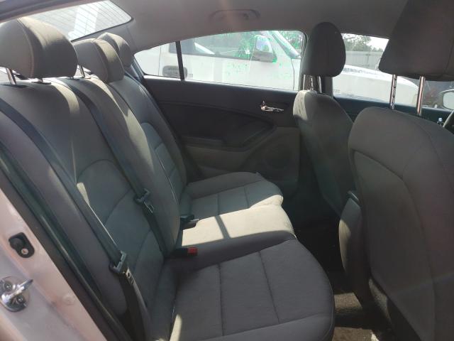 Photo 6 from auction – 2015 KIA FORTE LX with VIN KNAFK4A64F5275796