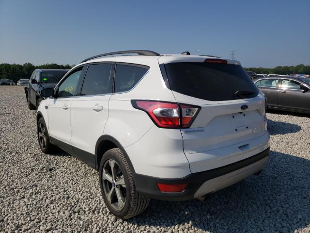 Photo 3 from auction – 2017 FORD ESCAPE SE with VIN 1FMCU0GD9HUD65609