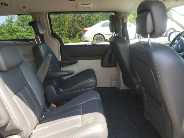 Photo 6 from auction – 2010 CHRYSLER TOWN & COU with VIN 2A4RR5DX5AR291002