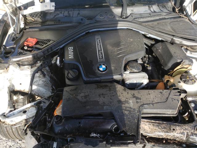 Photo 7 from auction – 2016 BMW 320 I with VIN WBA8E1G59GNT36672