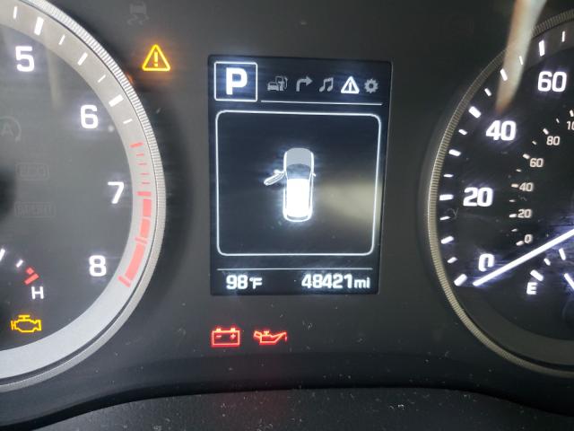 Photo 8 from auction – 2017 HYUNDAI TUCSON LIM with VIN KM8J33A48HU443429