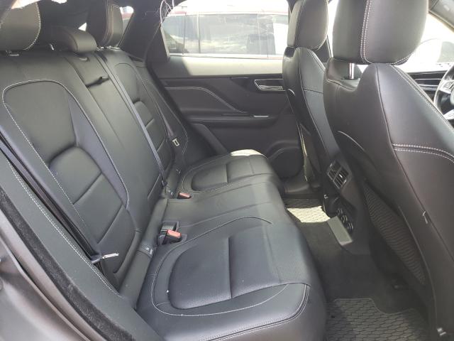 Photo 6 from auction – 2018 JAGUAR F-PACE R - with VIN SADCL2FN2JA298697