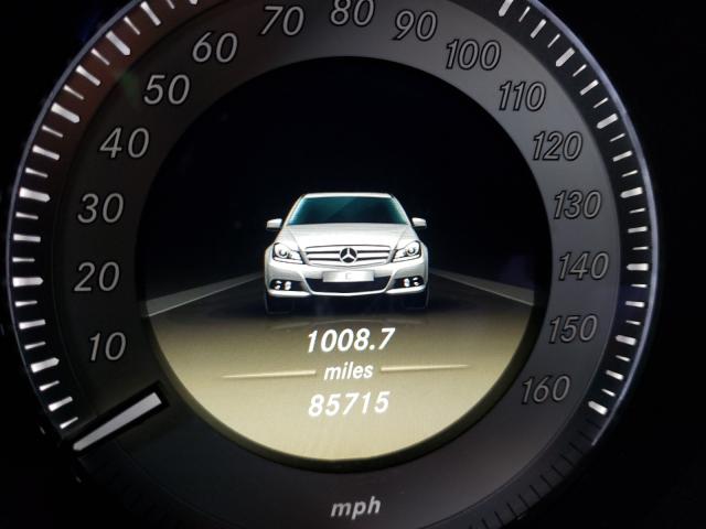Photo 8 from auction – 2012 MERCEDES-BENZ C 300 4MAT with VIN WDDGF8BB5CA648707