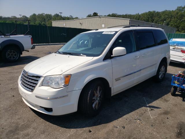 Photo 2 from auction – 2010 CHRYSLER TOWN & COU with VIN 2A4RR5DX5AR291002