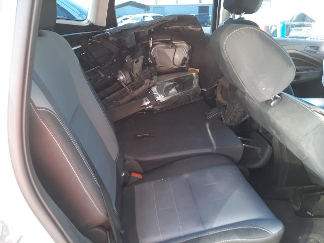 Photo 6 from auction – 2017 FORD ESCAPE S with VIN 1FMCU0F74HUD59440