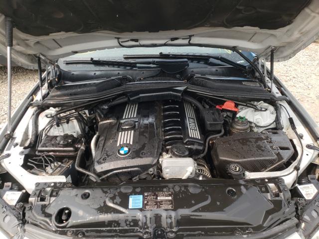 Photo 7 from auction – 2009 BMW 528 XI with VIN WBANV13589C155828