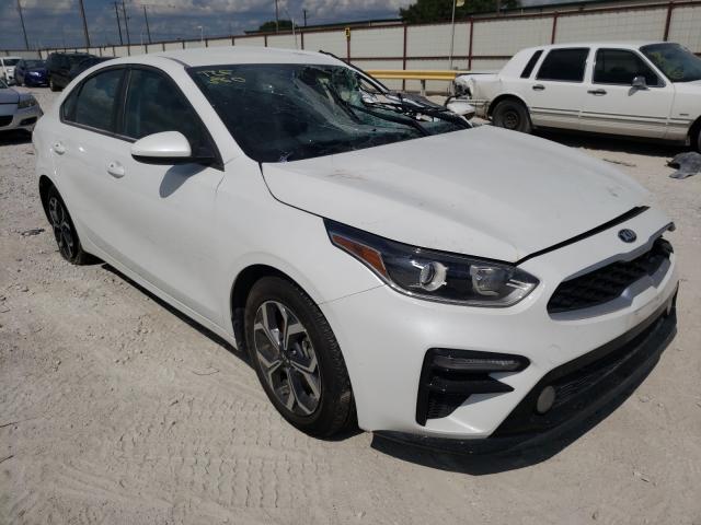 Photo 1 from auction – 2021 KIA FORTE FE with VIN 3KPF24AD2ME276562