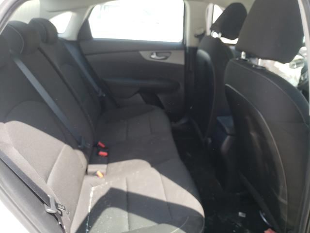 Photo 6 from auction – 2021 KIA FORTE FE with VIN 3KPF24AD2ME276562