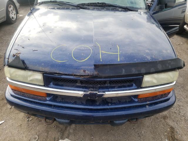 Photo 7 from auction – 2003 CHEVROLET BLAZER with VIN 1GNDT13X93K166167