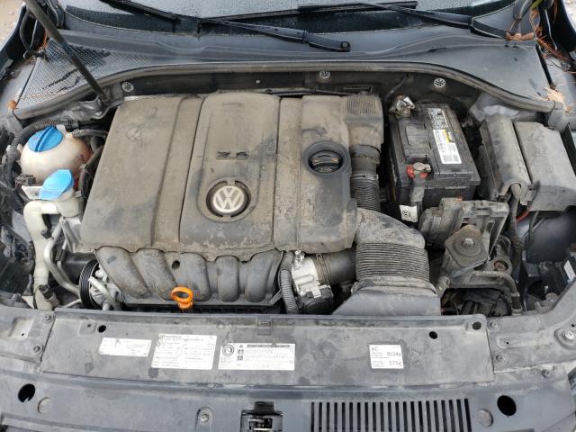 Photo 7 from auction – 2013 VOLKSWAGEN PASSAT SE with VIN 1VWBP7A35DC115264