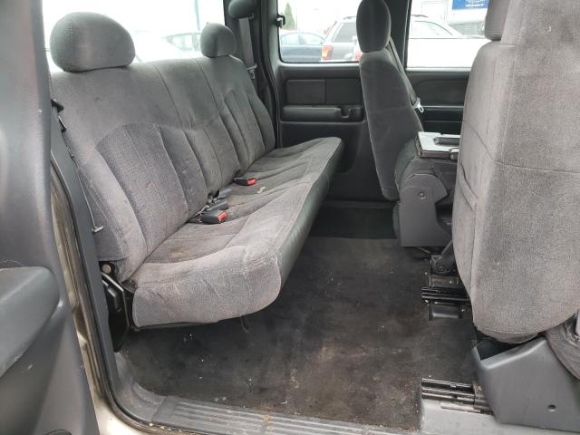 Photo 6 from auction – 2002 CHEVROLET SILVERADO with VIN 1GCEK19V32E286453