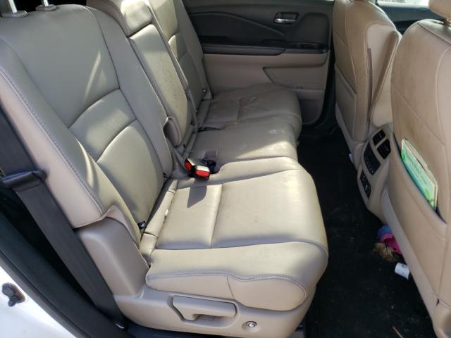 Photo 6 from auction – 2017 HONDA PILOT TOUR with VIN 5FNYF5H97HB019191