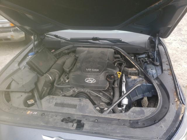 Photo 7 from auction – 2015 HYUNDAI GENESIS 3. with VIN KMHGN4JE1FU024404