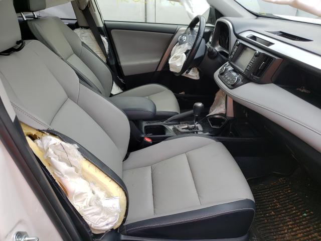 Photo 5 from auction – 2018 TOYOTA RAV4 LIMIT with VIN JTMDFREV6JJ206430