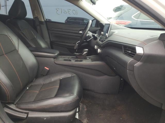 Photo 5 from auction – 2019 NISSAN ALTIMA SR with VIN 1N4BL4CW2KC200280