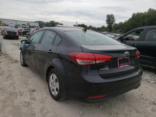 Photo 3 from auction – 2017 KIA FORTE LX with VIN 3KPFK4A7XHE043142