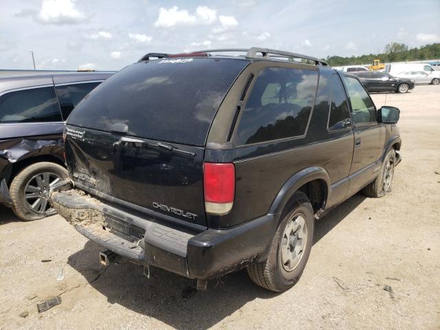 Photo 4 from auction – 2001 CHEVROLET BLAZER with VIN 1GNCT18W81K110553