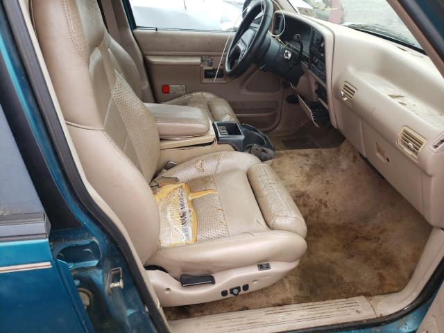 Photo 5 from auction – 1994 FORD EXPLORER with VIN 1FMDU34X3RUB37594