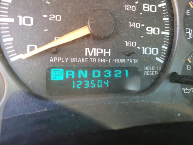 Photo 8 from auction – 2002 CHEVROLET SILVERADO with VIN 1GCHK29U92E223304