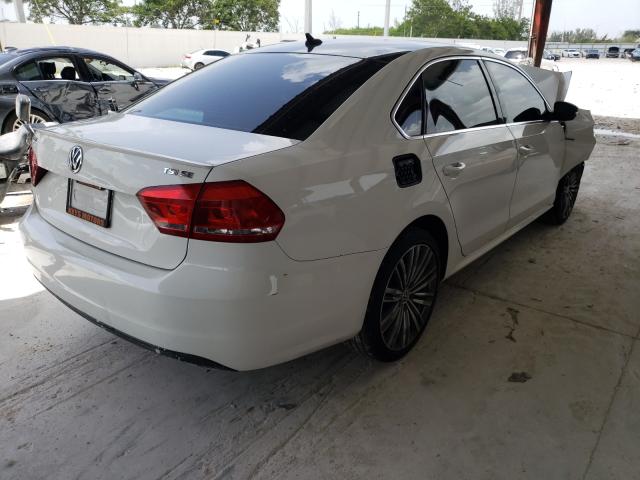 Photo 4 from auction – 2015 VOLKSWAGEN PASSAT SE with VIN 1VWBS7A33FC056605