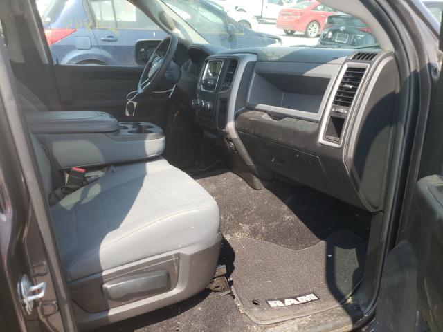 Photo 5 from auction – 2019 RAM 1500 CLASS with VIN 3C6RR6KG0KG660023