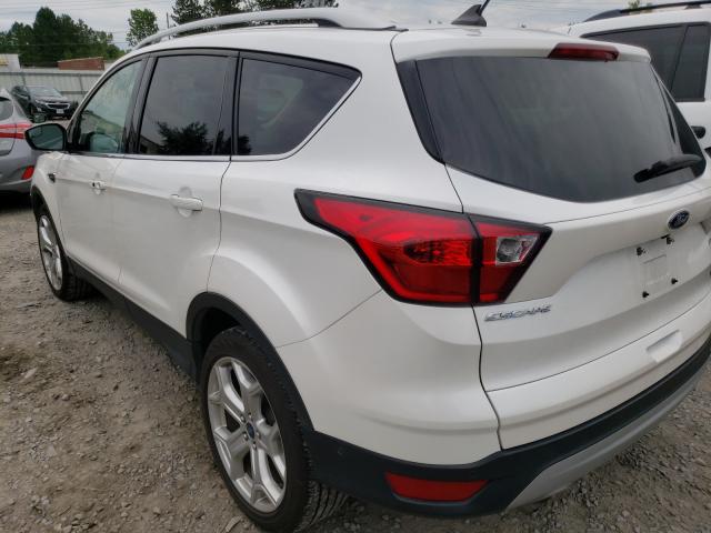 Photo 3 from auction – 2019 FORD ESCAPE TIT with VIN 1FMCU9J92KUC33260