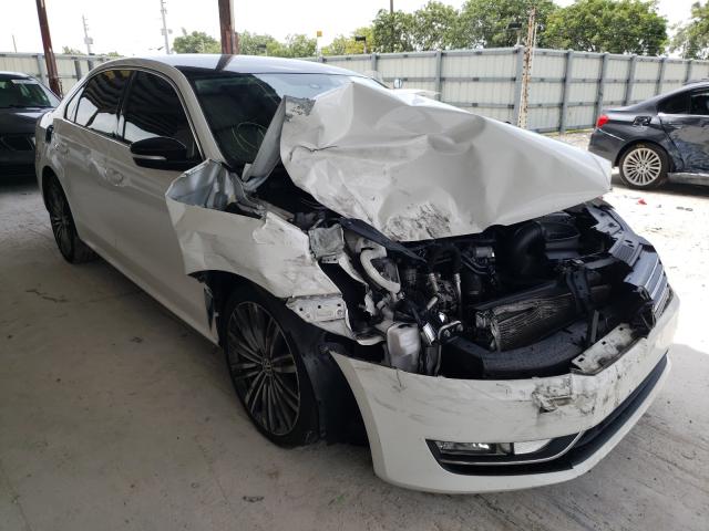 VOLKSWAGEN PASSAT SE 2015 with VIN 1VWBS7A33FC056605 - Photo from auction