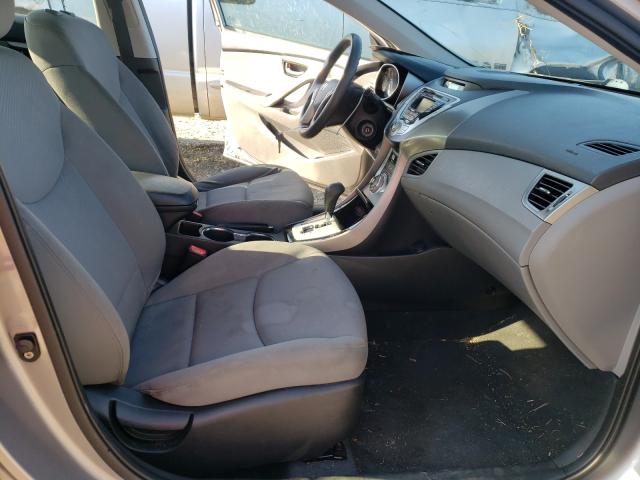 Photo 5 from auction – 2012 HYUNDAI ELANTRA GL with VIN KMHDH4AE5CU307779