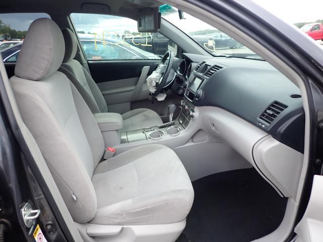 Photo 5 from auction – 2013 TOYOTA HIGHLANDER with VIN 5TDZK3EH1DS105392