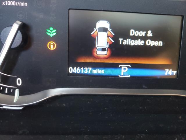 Photo 8 from auction – 2017 HONDA PILOT TOUR with VIN 5FNYF5H98HB020740