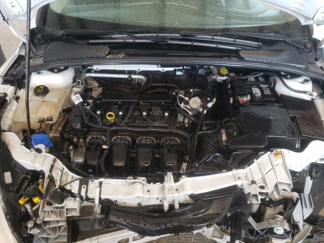 Photo 7 from auction – 2016 FORD FOCUS SE with VIN 1FADP3F21GL390628