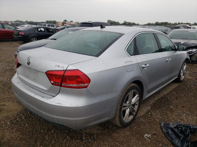 Photo 4 from auction – 2014 VOLKSWAGEN PASSAT SE with VIN 1VWBT7A38EC034434