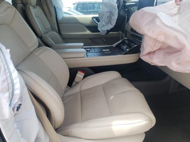 Photo 5 from auction – 2018 LINCOLN NAVIGATOR with VIN 5LMJJ2LT1JEL13817