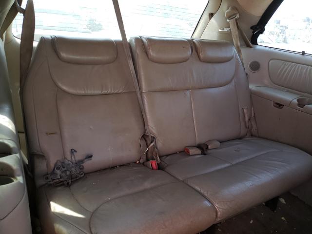 Photo 9 from auction – 2004 TOYOTA SIENNA XLE with VIN 5TDZA22CX4S005202
