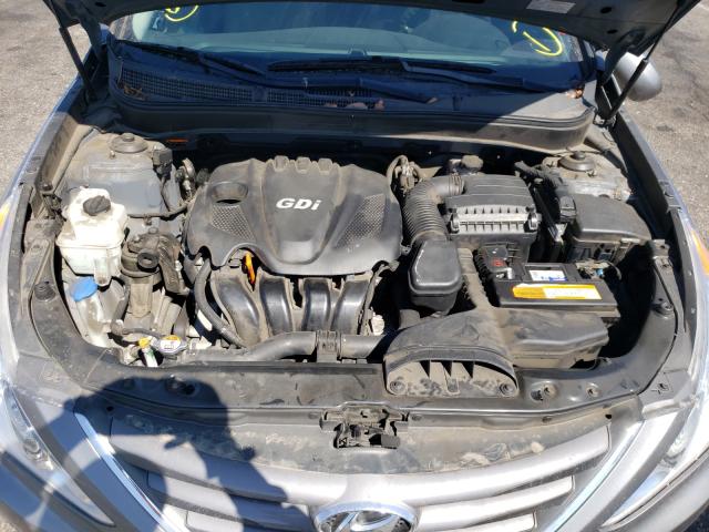 Photo 7 from auction – 2014 HYUNDAI SONATA GLS with VIN 5NPEB4AC8EH875997