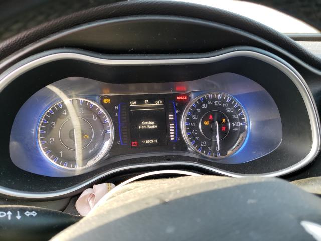 Photo 8 from auction – 2015 CHRYSLER 200 LIMITE with VIN 1C3CCCAB8FN680963